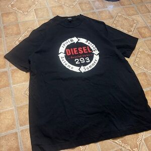 Diesel "Recycled Styles 293" Graphic T-Shirt - Black - Mens L